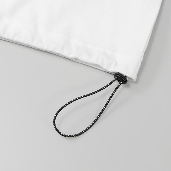 裾口にはストッパーとバイカラーのドローコード