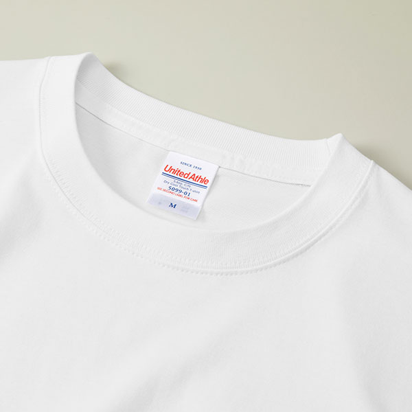 首リブは丈夫なダブルステッチ始末