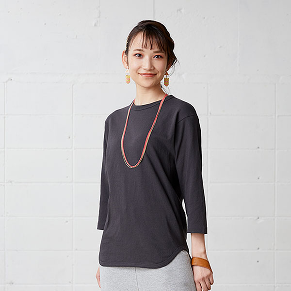 女性着用イメージ